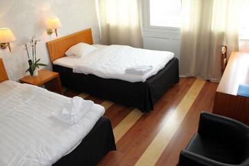 Фото номера Двухместный номер с 1 кроватью Отель Hotel Alexander г. Мянття 8